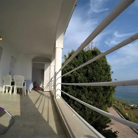 Appartement Dina *