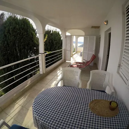 Dina Appartement Miškovići